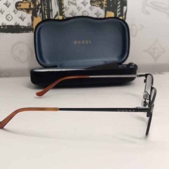 New Authentic Gucci GG0579OK 001 Eyeglasses – Classic Black Frame - Picture 7 of 13